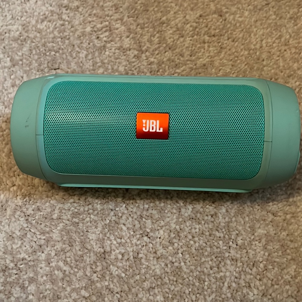 JBL Charge 2+
